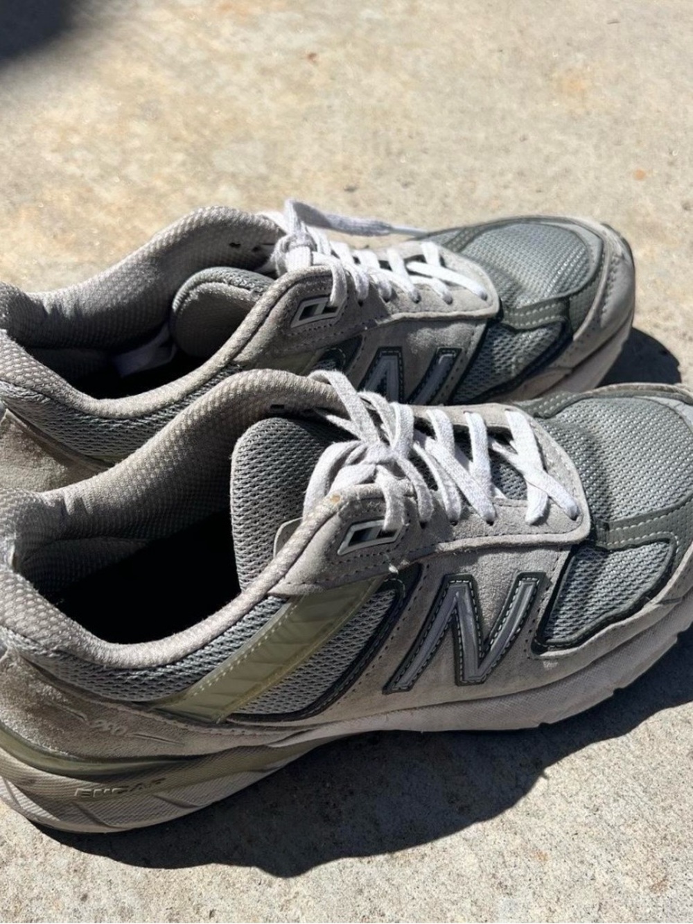 New Balance Light Gray Mesh & Suede Athletic Sneakers